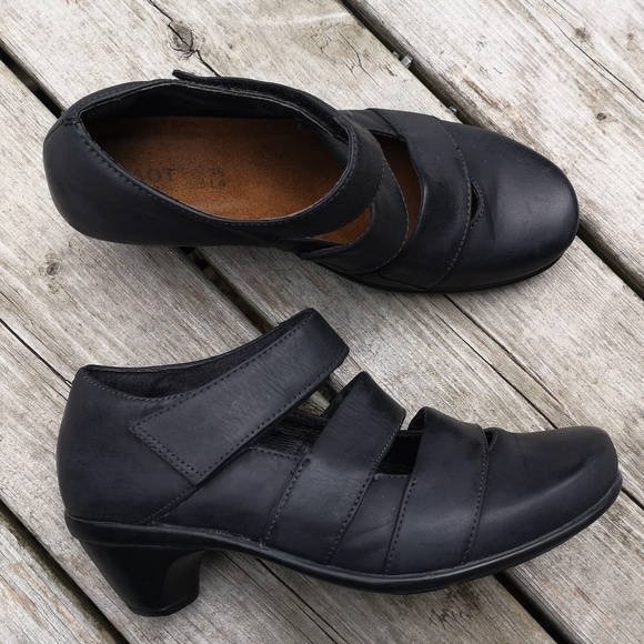 Naot Shoes - Naot strappy leather shoes